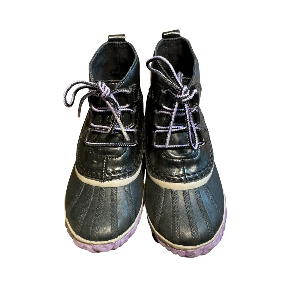 Sorel Out N About kids Duck Snow Boots Winter Rain Shoes Purple Black - Picture 3 of 10